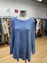 Load image into Gallery viewer, Eileen Fisher knit top XL
