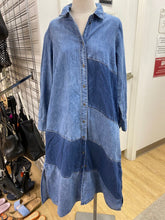 Load image into Gallery viewer, Culture denim patchy dress M
