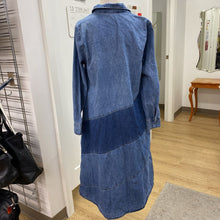 Load image into Gallery viewer, Culture denim patchy dress M
