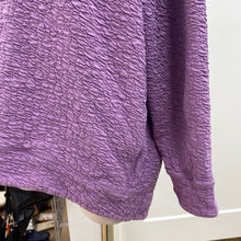 Load image into Gallery viewer, Lululemon crinkled sweater 12
