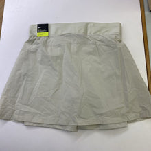 Load image into Gallery viewer, Nike Skort L NWT
