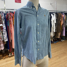 Load image into Gallery viewer, Ralph Lauren chambray button up 6
