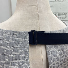 Load image into Gallery viewer, Tibi top 8
