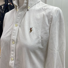 Load image into Gallery viewer, Ralph Lauren Knit Oxford top M
