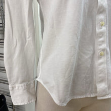 Load image into Gallery viewer, Ralph Lauren Knit Oxford top M

