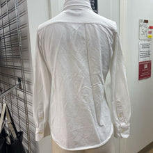 Load image into Gallery viewer, Ralph Lauren Knit Oxford top M
