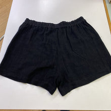 Load image into Gallery viewer, Venise Love Shorts M
