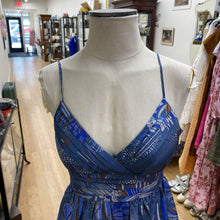 Load image into Gallery viewer, Max &amp; Cleo crinoline lined silk dress 2
