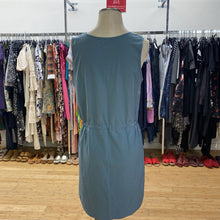 Load image into Gallery viewer, Tilley Travel Dress M
