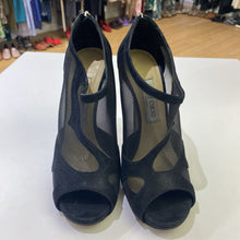 Load image into Gallery viewer, Jimmy Choo mesh detail pumps 38.5
