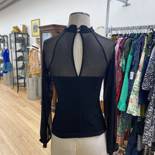 Load image into Gallery viewer, RW&amp;CO mesh detail top NWT XS

