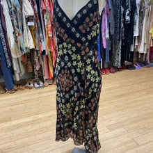 Load image into Gallery viewer, Guess floral hi/low hem dress L
