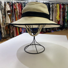 Load image into Gallery viewer, Tilley hemp hat M
