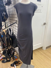 Load image into Gallery viewer, Daily Practice dress M

