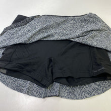 Load image into Gallery viewer, Lululemon skort 6
