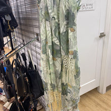 Load image into Gallery viewer, Simply Silk vintage silk dress S
