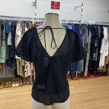 Load image into Gallery viewer, J Crew eyelet top 8 NWT
