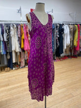 Load image into Gallery viewer, Purple paisley dress
