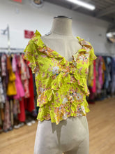 Load image into Gallery viewer, Maeve floral top 6
