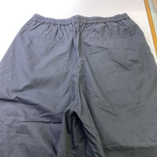 Load image into Gallery viewer, Uniqlo barrel leg pants L
