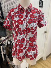 Load image into Gallery viewer, SeaSalt floral top 6
