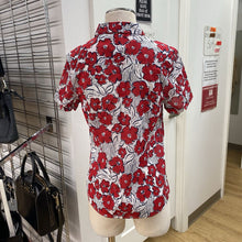 Load image into Gallery viewer, SeaSalt floral top 6
