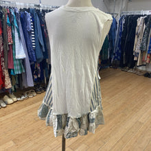 Load image into Gallery viewer, Pilcro White/Blue Patchwork Tanktop XS
