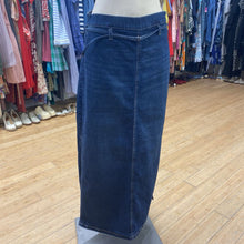 Load image into Gallery viewer, Calvin Klein Jeans denim skirt 10/30
