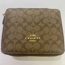 Load image into Gallery viewer, Coach jewelry case
