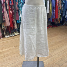 Load image into Gallery viewer, White linen skirt
