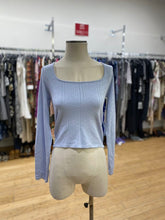 Load image into Gallery viewer, Dex Knit top S NWT
