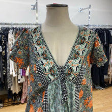 Load image into Gallery viewer, Anthropologie dress XS
