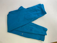 Load image into Gallery viewer, Lululemon leggings 4
