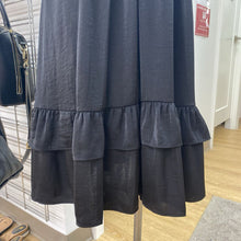 Load image into Gallery viewer, Theory silk jumpsuit 4
