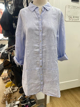 Load image into Gallery viewer, Tahari linen tunic L NWT
