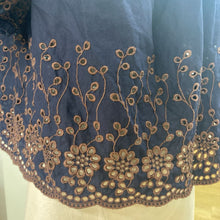 Load image into Gallery viewer, See by Chloe Eyelet details top 36
