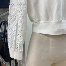 Load image into Gallery viewer, Cheerleader cropped top S
