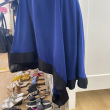 Load image into Gallery viewer, Elizabeth and James silk dress 6

