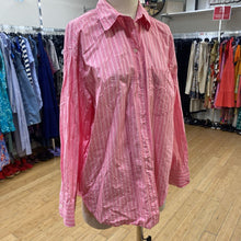 Load image into Gallery viewer, H&amp;M striped shirt M
