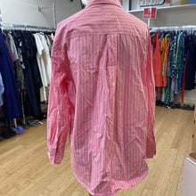 Load image into Gallery viewer, H&amp;M striped shirt M
