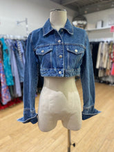 Load image into Gallery viewer, Zara Cropped denim jacket M
