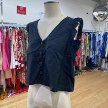 Load image into Gallery viewer, Madewell linen/blend top 12
