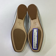 Load image into Gallery viewer, Naturalizer leather flats 7
