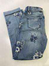 Load image into Gallery viewer, Picadilly floral jeans 4
