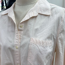 Load image into Gallery viewer, Banana Republic (outlet) Classic Fit pinstriped button up L
