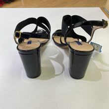 Load image into Gallery viewer, Stuart Weitzman stretchy straps sandals 9
