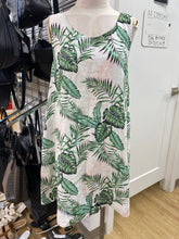 Load image into Gallery viewer, C&amp;C California linen dress L
