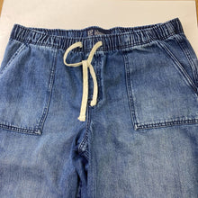 Load image into Gallery viewer, Gap SuperSoft Pull-On Barrel jeans XL
