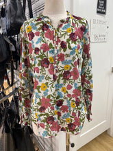 Load image into Gallery viewer, Talbots cotton popover M
