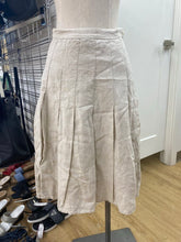 Load image into Gallery viewer, Wilfred linen pleated skirt 4

